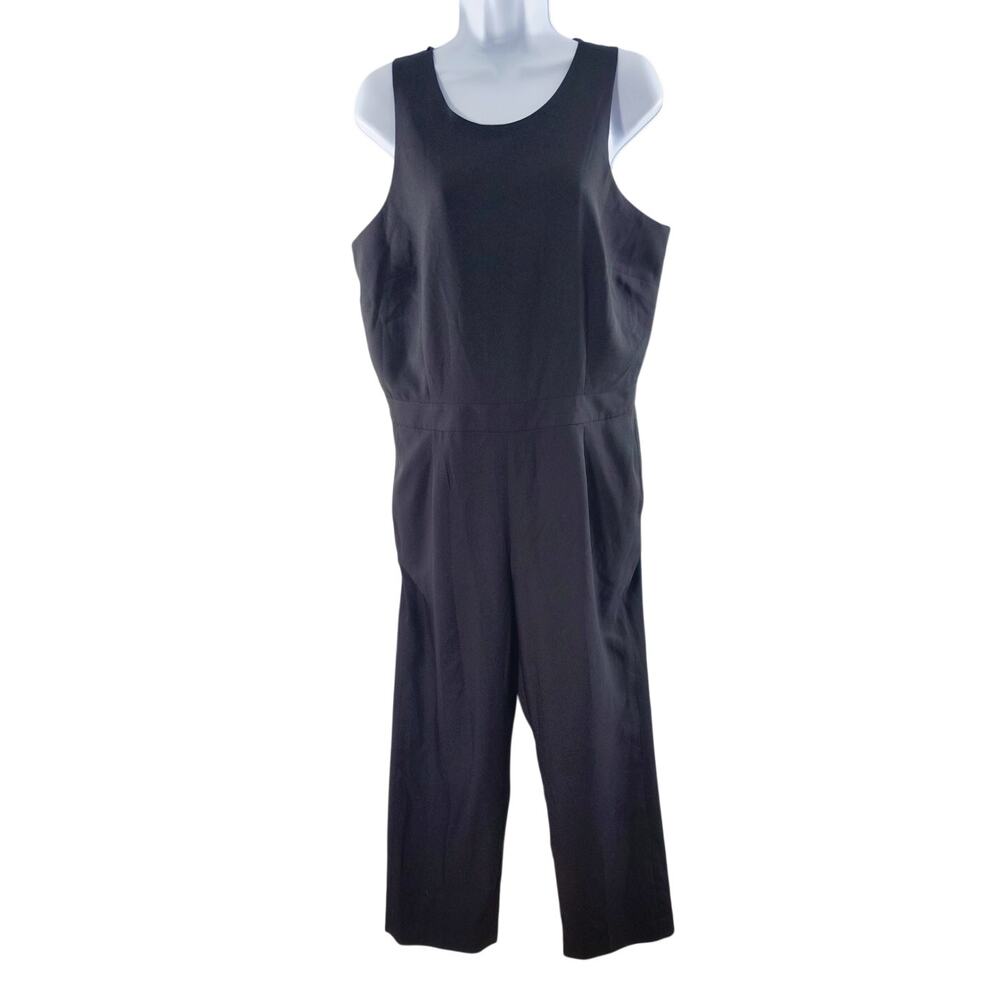 Banana Republic Jumpsuit Women's size 10 Black Ankle Length Sleeveless Pockets - Picture 4 of 16